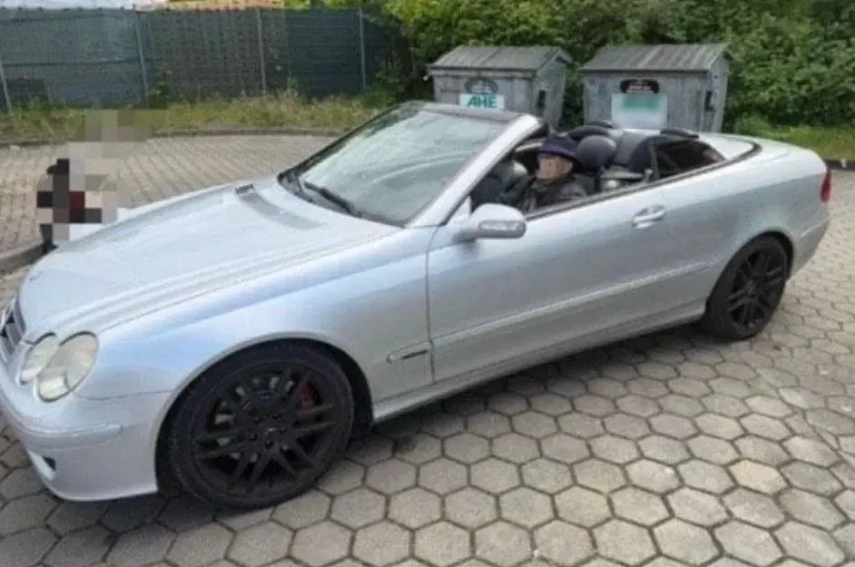 Gebraucht Mercedes CLK320 224 PS (164 kW) 2007 Silber Cabrio