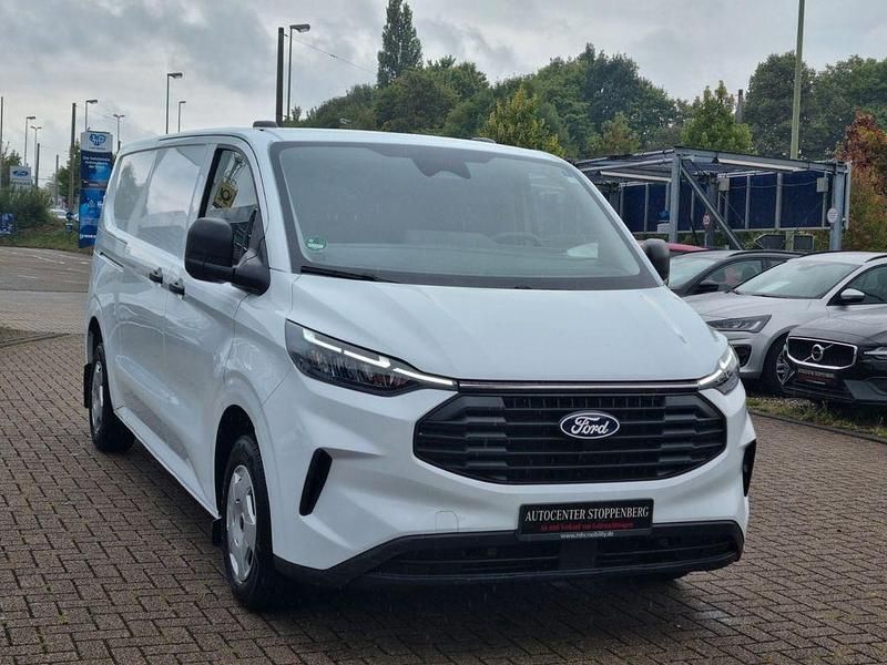 Frozen white Gebraucht 2024 Ford Transit Custom Trend Van / Kleinbus | 27.990 € (Guter Preis) - Bild 1/4