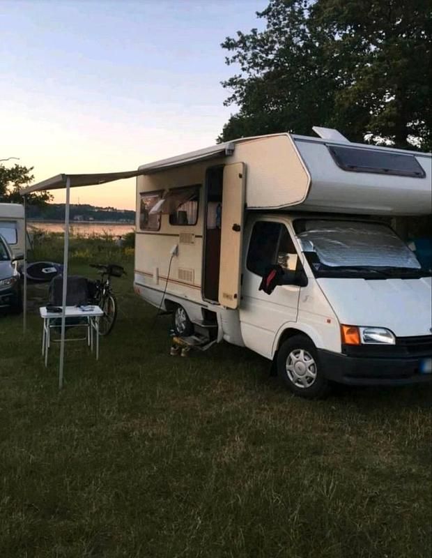 Second-hand Ford Transit 80 CP (58 kW) 1993 Van