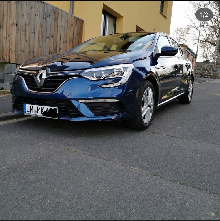 Blau Gebraucht 2017 Renault Mégane IV Play Limousine | 7.000 € (Superpreis) - Bild 1/1