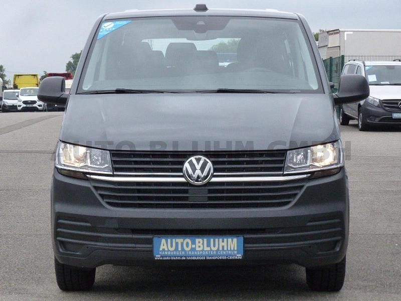 Gebraucht VW Transporter 110 PS (80 kW) 2022 Pure grey Van