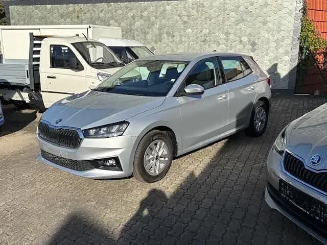 Occasion Skoda Fabia Selection 110 ch (80 kW) 2024 Argent Citadine