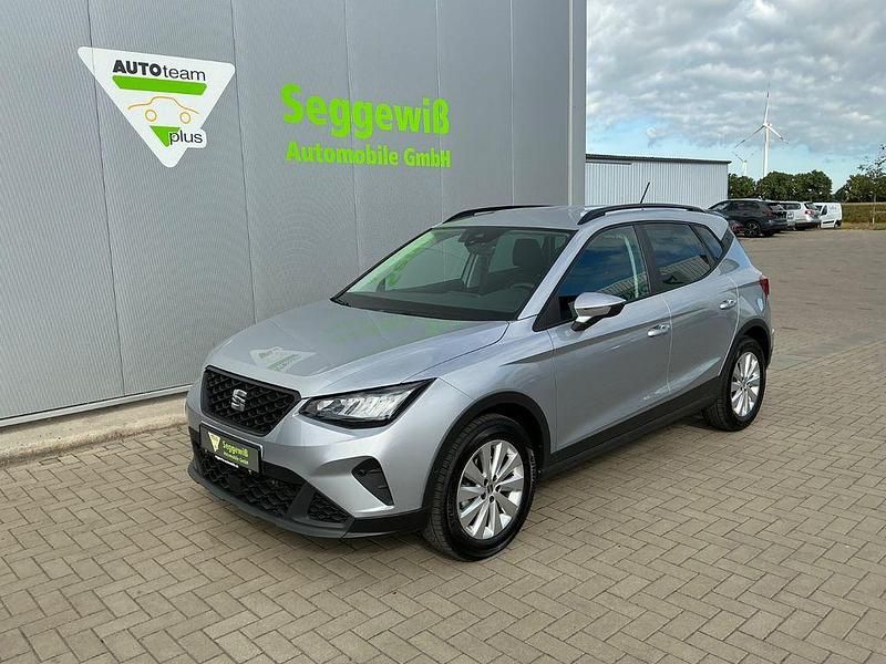 Silber Gebraucht 2024 Seat Arona Style SUV | 19.990 € (Fairer Preis) - Bild 1/4