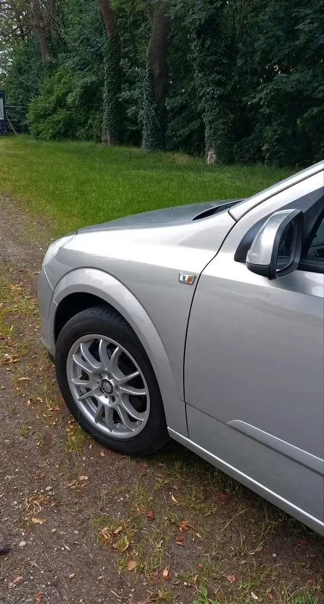 Gebraucht Opel Astra 90 PS (66 kW) 2006 Grau Kombi