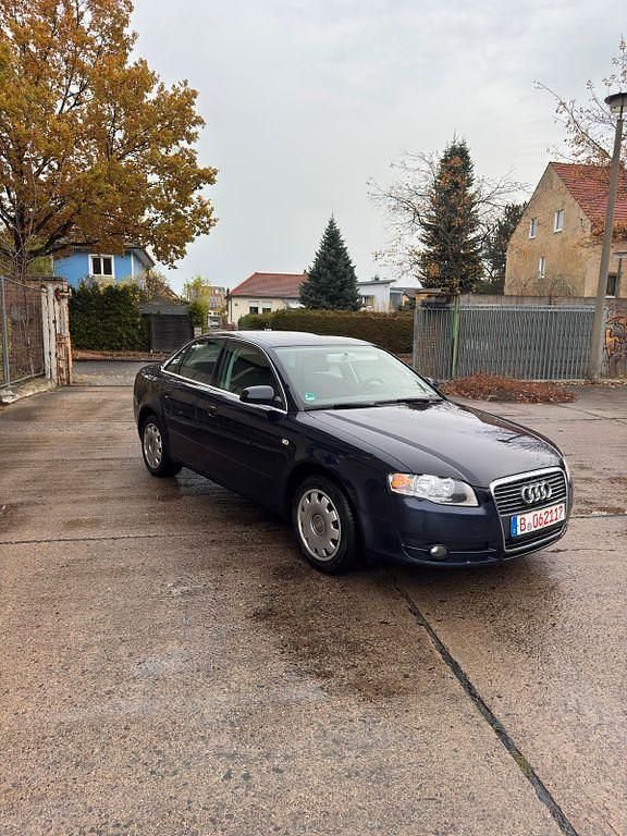 Blau Gebraucht 2006 Audi A4 Limousine | 2.399 € (Guter Preis) - Bild 1/4