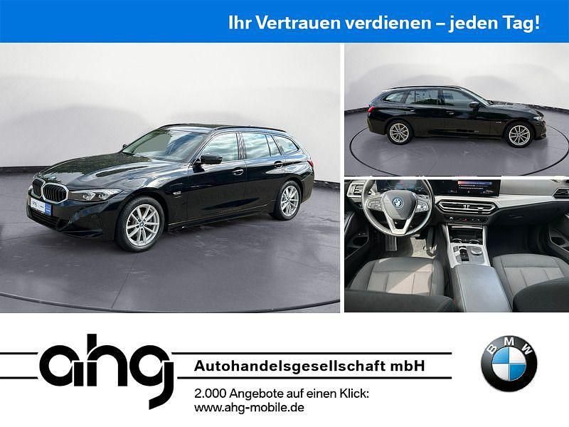 Schwarz Gebraucht 2022 BMW 320e Kombi | 26.720 € (Fairer Preis) - Bild 1/4
