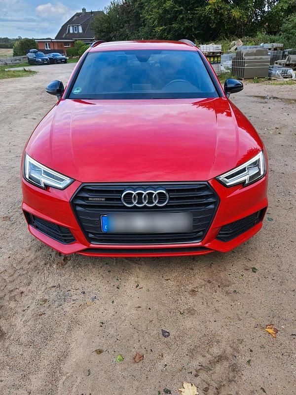 Rot Gebraucht 2018 Audi A4 S-Line Kombi | 21.990 € (Etwas zu teuer) - Bild 1/4