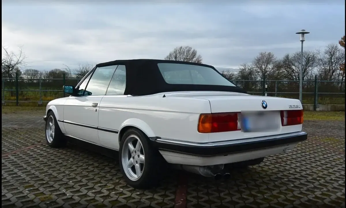 Gebraucht BMW 325 Cabriolet 170 PS (125 kW) 1987 Weiß Cabrio