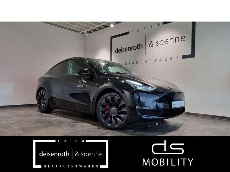 Verkauft Tesla Model Y Performance Dua., gebraucht 2022, 10.914 km in  Hünfeld
