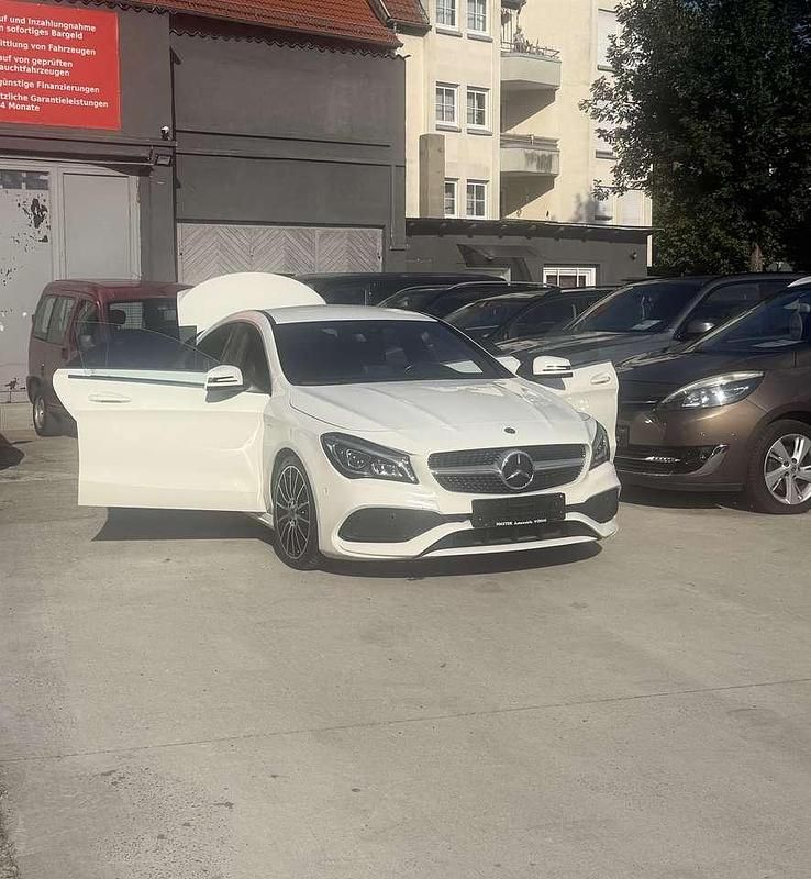 Gebraucht Mercedes CLA200 156 PS (114 kW) 2017 Weiß Limousine