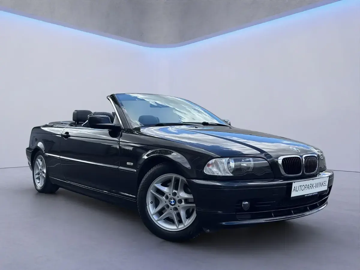 Gebraucht BMW 320 Cabriolet Performance 170 PS (125 kW) 2001 Schwarz Cabrio