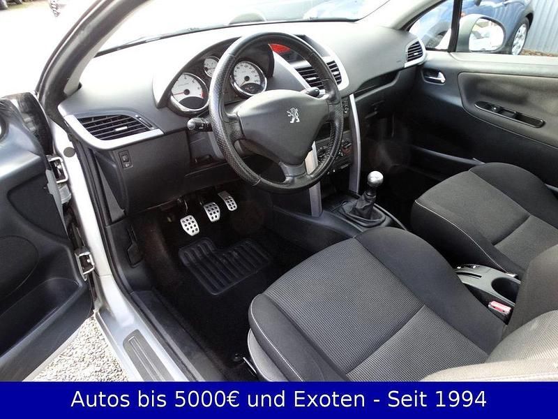 Gebraucht Peugeot 207 CC Filou 120 PS (88 kW) 2007 Silber Cabrio