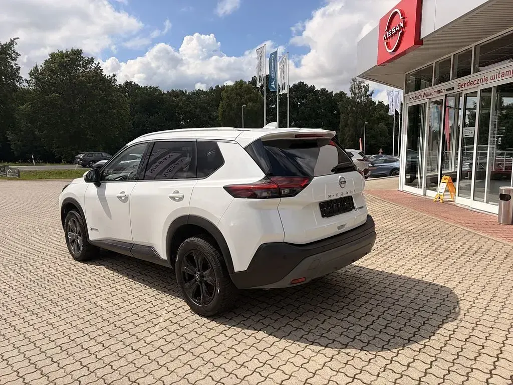 Gebraucht Nissan X-Trail N-Connecta 158 PS (116 kW) 2025 Weiß SUV