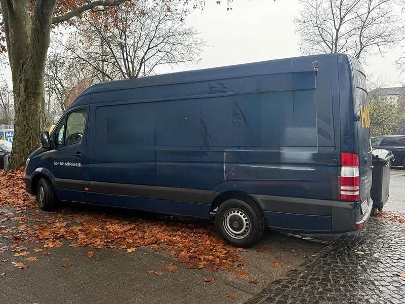 Blau Gebraucht 2017 Mercedes Sprinter Van | 13.999 € (Guter Preis) - Bild 1/4