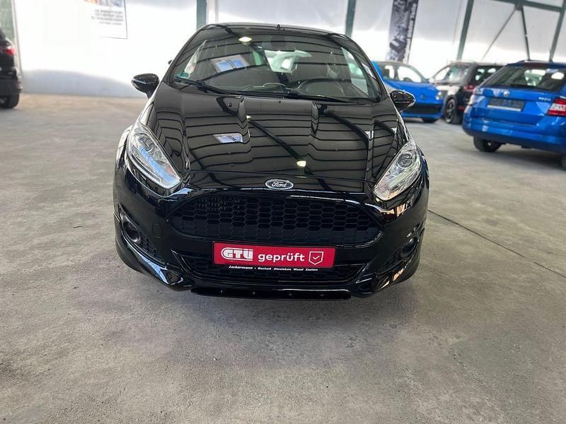 Schwarz Gebraucht 2016 Ford Fiesta ST-Line Kleinwagen | 6.990 € (Guter Preis) - Bild 1/4
