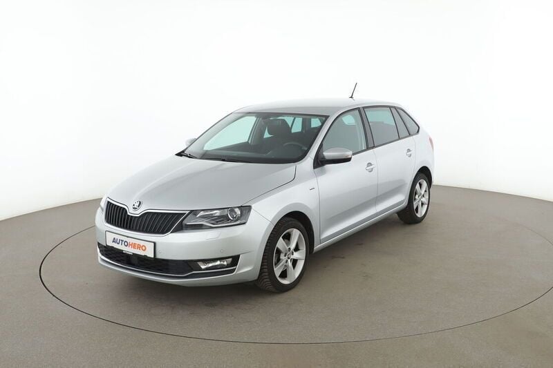 Grau Gebraucht 2018 Skoda Rapid Clever Limousine | 14.360 € (Fairer Preis) - Bild 1/4