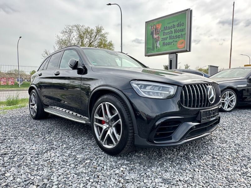 Schwarz Gebraucht 2019 Mercedes GLC63 AMG AMG SUV | 45.900 € (Fairer Preis) - Bild 1/4