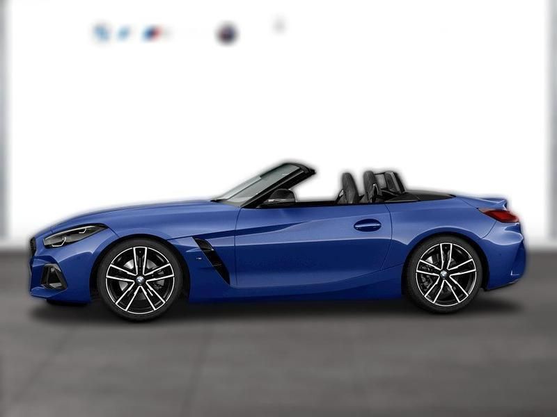 Gebraucht BMW Z4 Efficient Dynamics 258 PS (189 kW) 2023 Blau metallic Cabrio