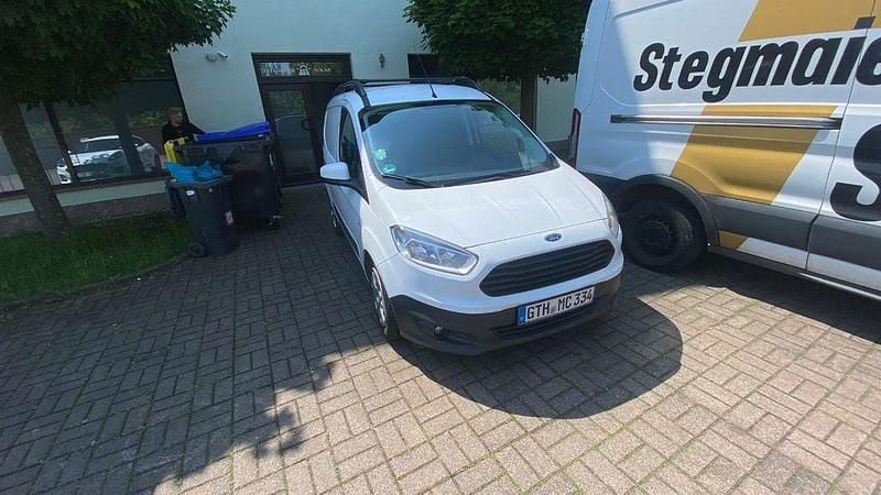 Weiß Gebraucht 2016 Ford Transit Van / Kleinbus | 7.800 € (Guter Preis) - Bild 1/4