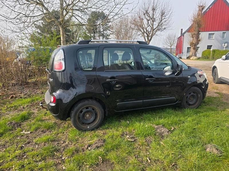 Second-hand Citroën C3 92 CP (67 kW) 2011 Negru Monovolum