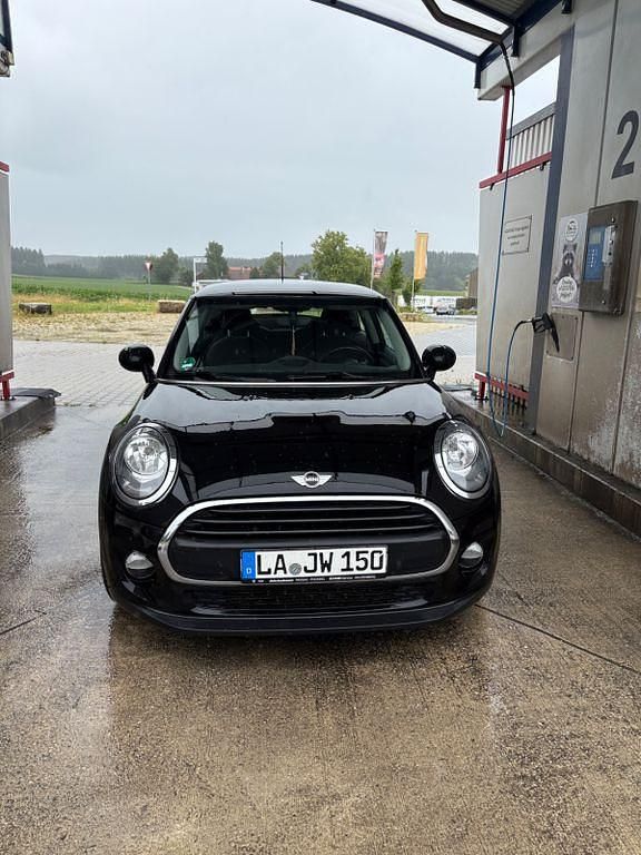 Schwarz Gebraucht 2017 Mini ONE Kleinwagen | 9.999 € (Fairer Preis) - Bild 1/4