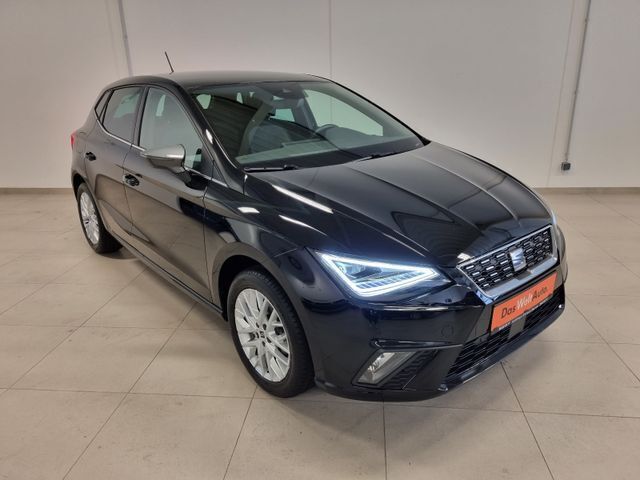 Midnight schwarz metallic Gebraucht 2022 Seat Ibiza XCELLENCE Kleinwagen | 19.570 € (Teuer) - Bild 1/4