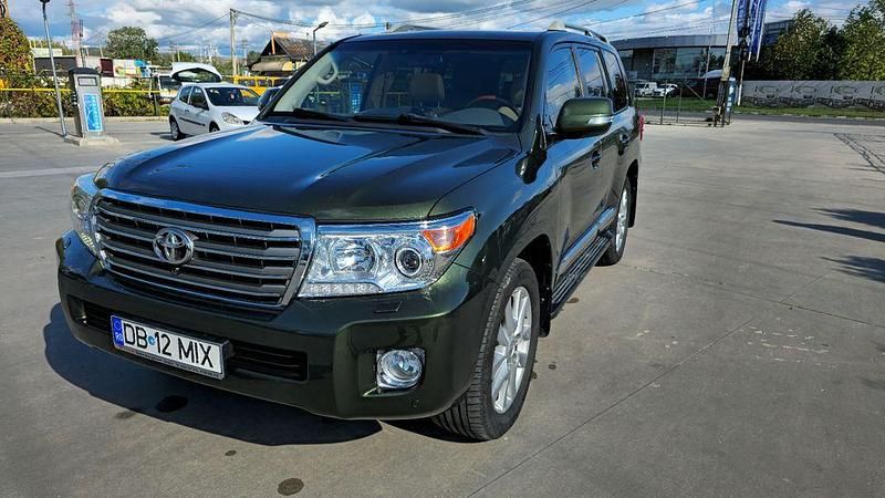 Gebraucht Toyota Land Cruiser Executive 272 PS (200 kW) 2015 Grün SUV
