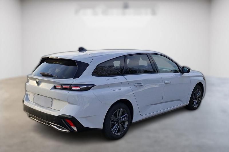 Gebraucht Peugeot 308 SW Allure 131 PS (96 kW) 2024 Weiß metallic Kombi