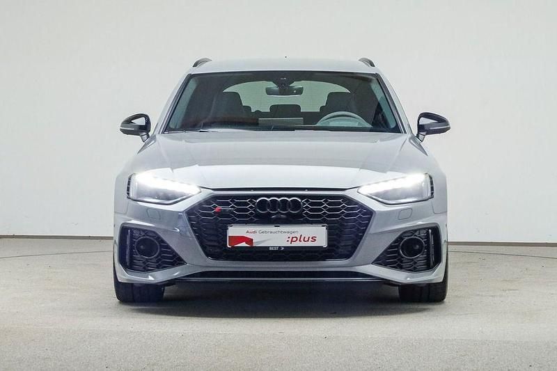 Gebraucht Audi RS4 Sport 450 PS (330 kW) 2023 Nardograu Kombi