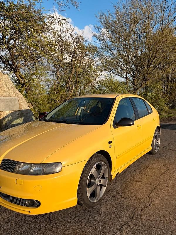 Gebraucht Seat Leon FR 220 PS (161 kW) 2005 Gelb Kleinwagen