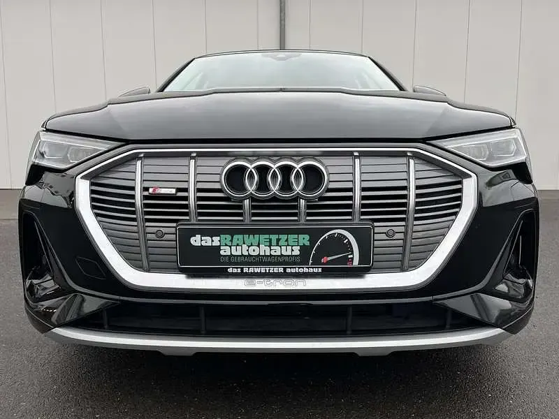 Gebraucht Audi e-tron S-Line 230 kW (313 PS) 2022 Schwarz SUV