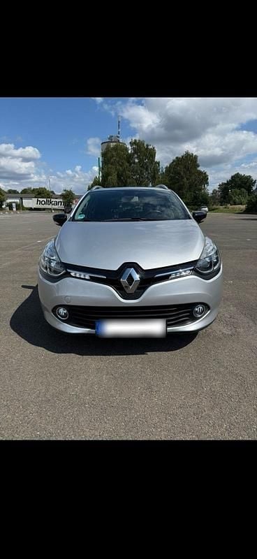 Gebraucht Renault Clio IV 119 PS (87 kW) 2015 Silber Kleinwagen