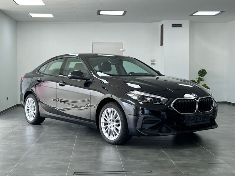 Schwarz Gebraucht 2021 BMW 220 Advantage Coupé | 25.999 € (Etwas zu teuer) - Bild 1/4