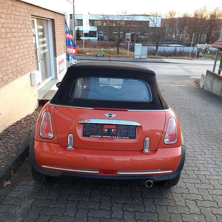 Gebraucht Mini One Cabriolet 90 PS (66 kW) 2004 Orange Cabrio