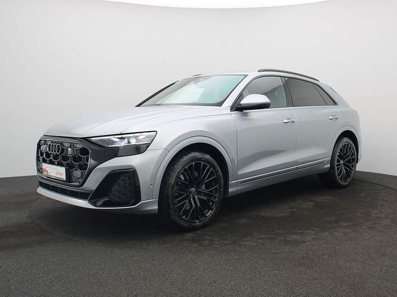 Gebraucht Audi Q8 Ambiente 286 PS (210 kW) 2025 Satellitsilber metallic SUV