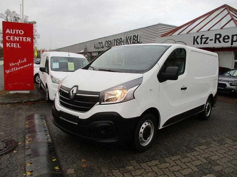 Weiß Gebraucht 2021 Renault Trafic Van / Kleinbus | 15.900 € (Superpreis) - Bild 1/4