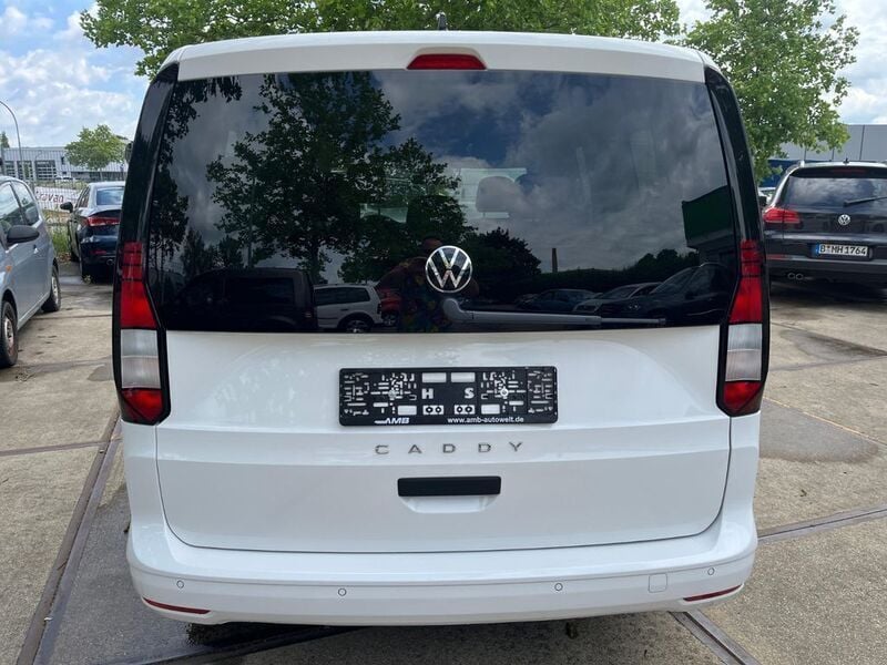 Gebraucht VW Caddy Maxi 102 PS (75 kW) 2024 Weiß Van / Kleinbus