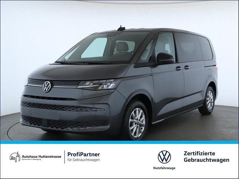 Grau Gebraucht 2024 VW T7 Life Van | 49.820 € (Superpreis) - Bild 1/4