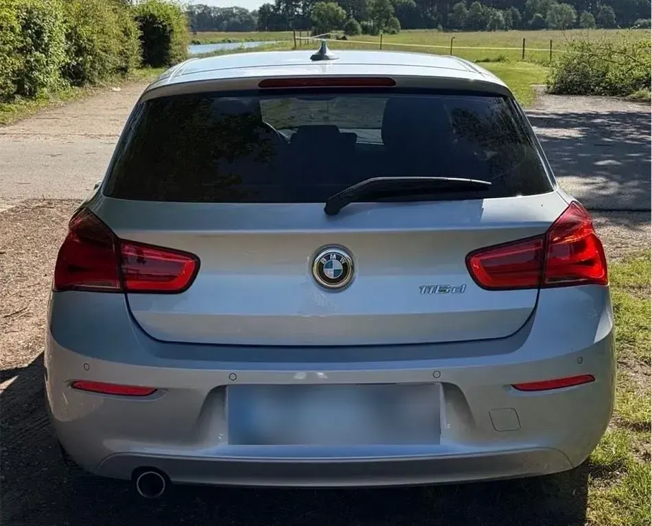 Gebraucht BMW 116 116 PS (85 kW) 2018 Silber Kleinwagen