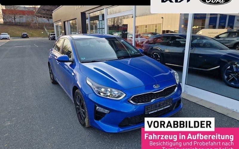 Gebraucht Kia Ceed Vision 140 PS (102 kW) 2020 Blau Kleinwagen