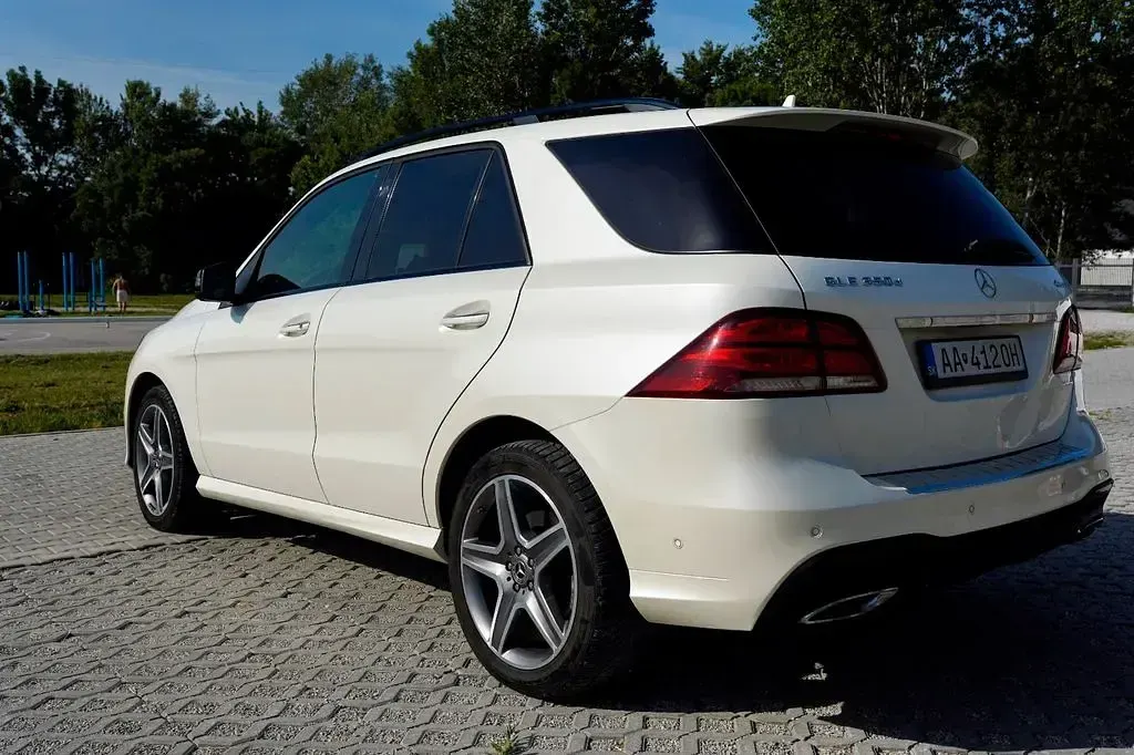 Gebraucht Mercedes GLS350 258 PS (189 kW) 2018 Weiß SUV