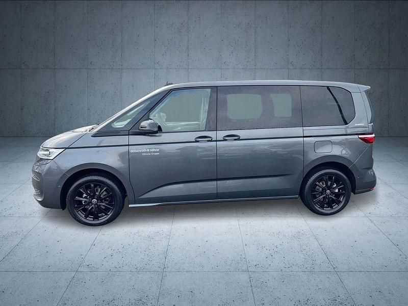 Usata VW Multivan Life 150 CV (110 kW) 2025 Grigio Monovolume