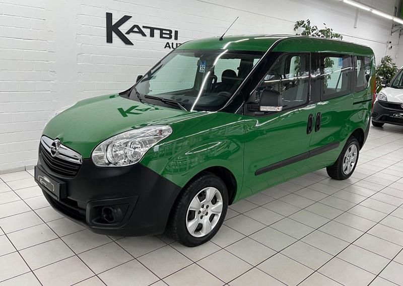 Gebraucht Opel Combo Eco 90 PS (66 kW) 2016 Grün Van / Kleinbus