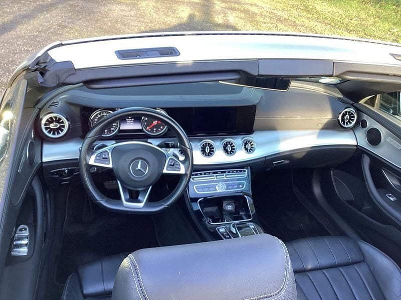 Gebraucht Mercedes E200 AMG 184 PS (135 kW) 2018 Silber Cabrio