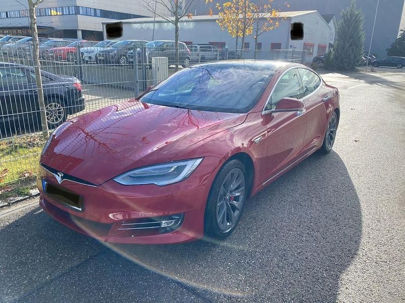 Schwarz Gebraucht 2020 Tesla Model S Kleinwagen | 32.800 € - Bild 1/4