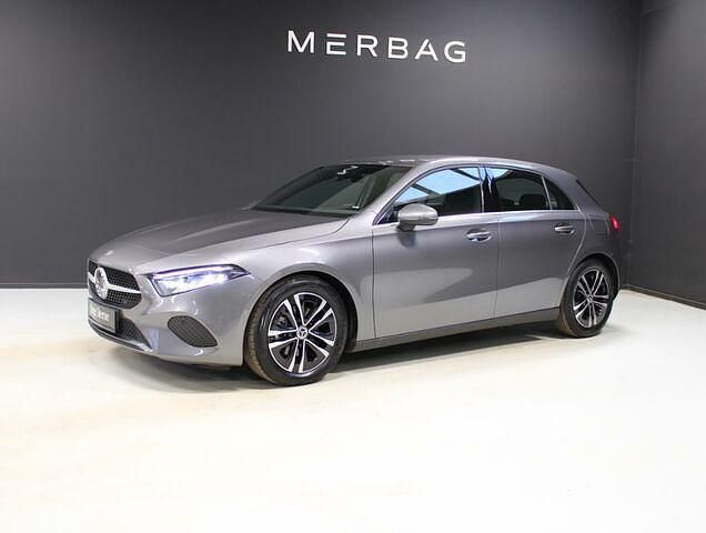 Gebraucht Mercedes A180 116 PS (85 kW) 2024 Andere farbe Kleinwagen