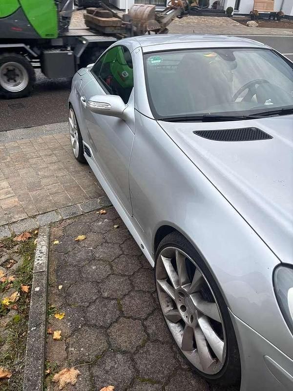Gebraucht Mercedes SLK280 231 PS (169 kW) 2007 Silber Cabrio