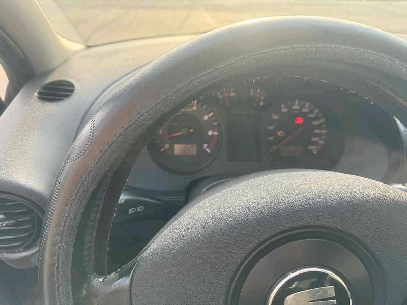 Gebraucht Seat Ibiza 74 PS (54 kW) 2003 Grau Kleinwagen