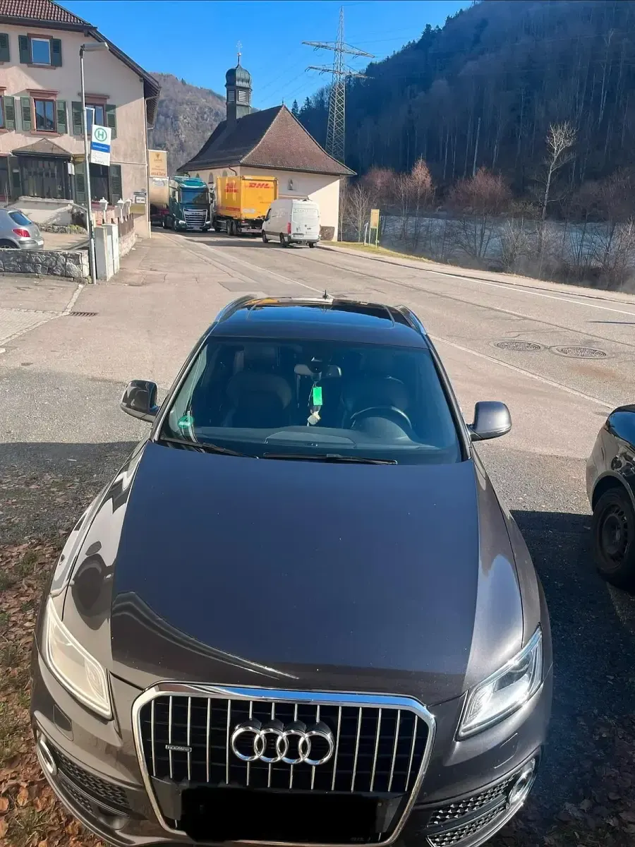 Second-hand Audi Q5 S-Line 258 CP (189 kW) 2014 Negru SUV