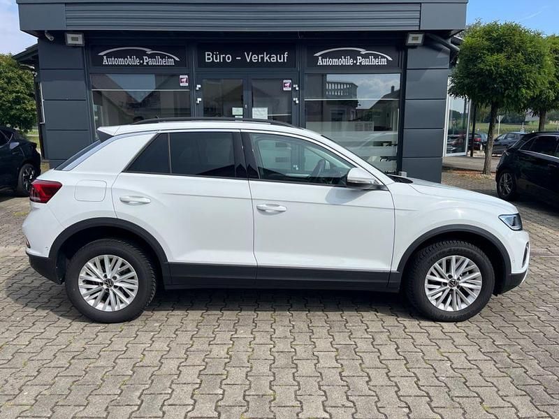 Gebraucht VW T-Roc Life 116 PS (85 kW) 2025 Weiß SUV